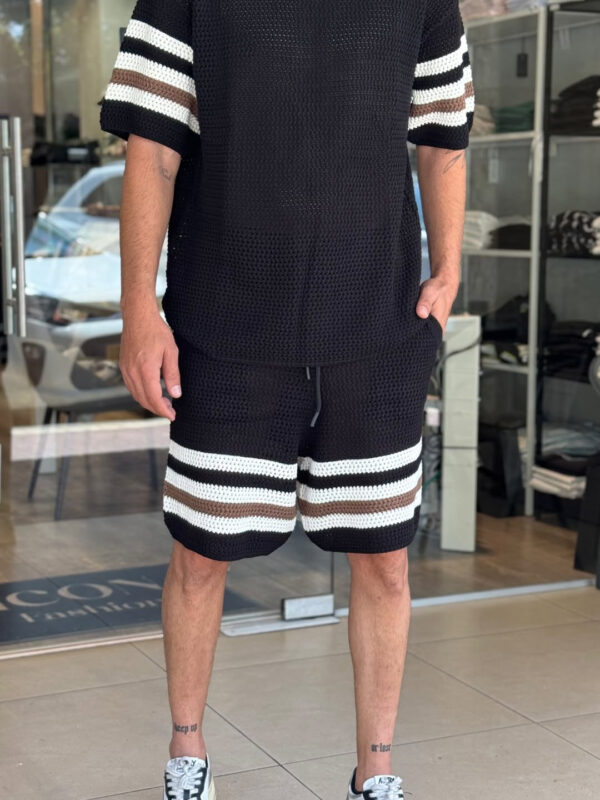 חליפת אופנה שחורה